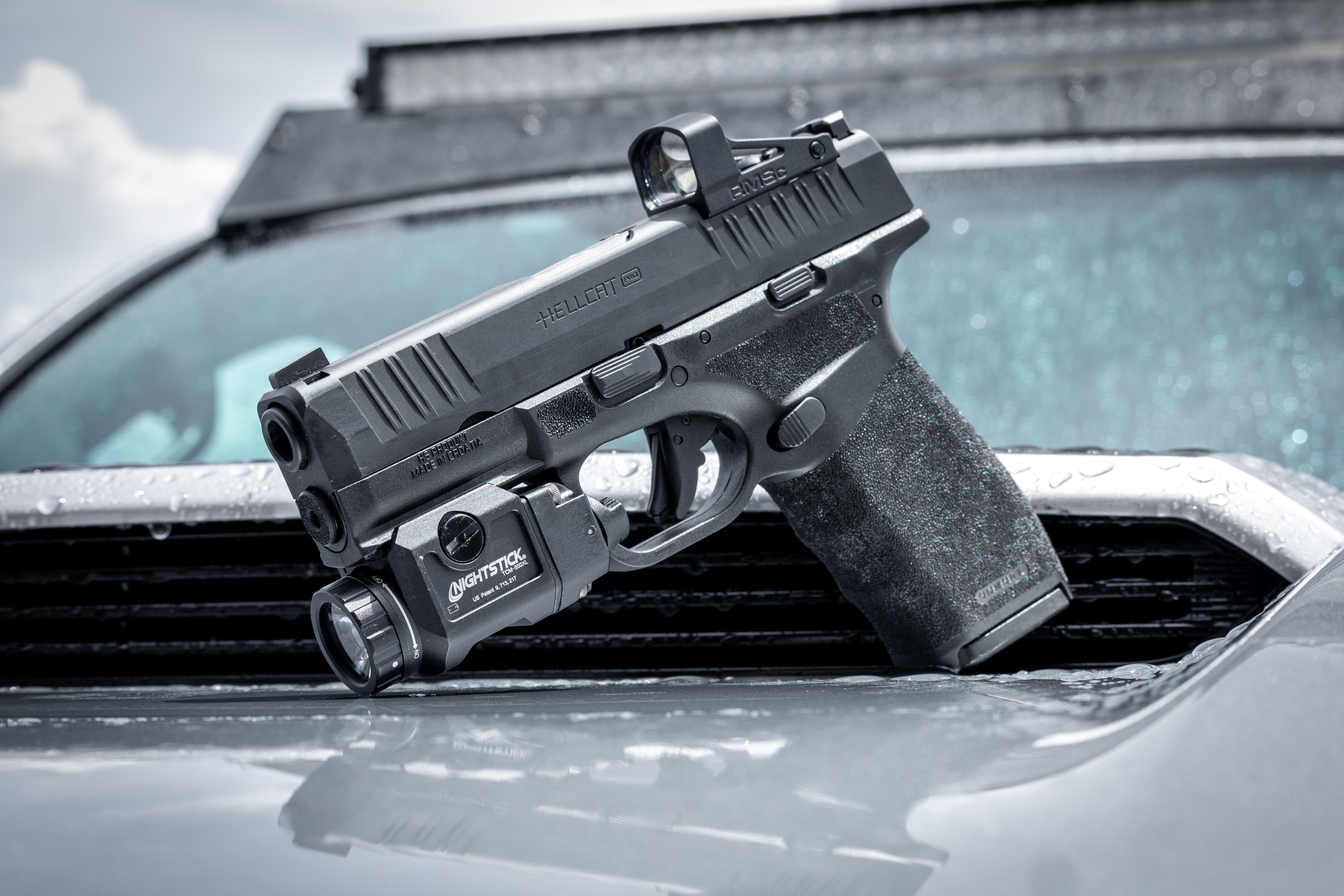 Nightstick TCM-550XL Compact Weapon-Mounted Light